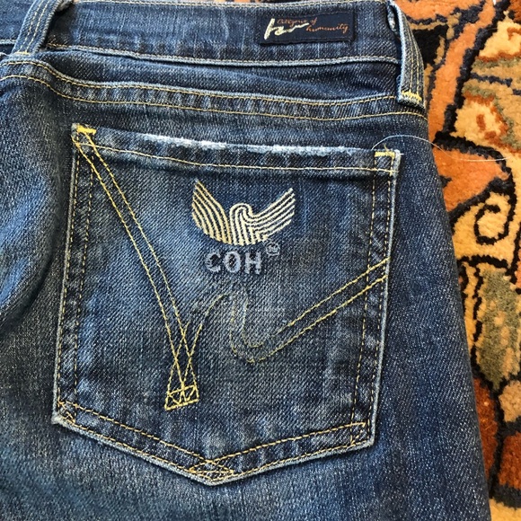 Citizen of Humanity Collete #104 low rise bootcut - Picture 3 of 9